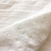 broderie-anglaise-blanche